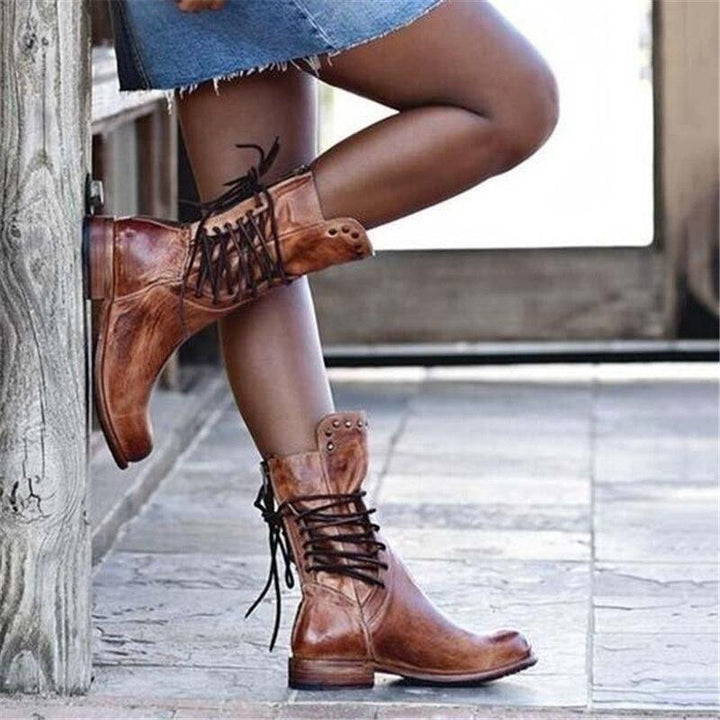 Camille™ | Bottines Vintage Mi-Mollet à Clous