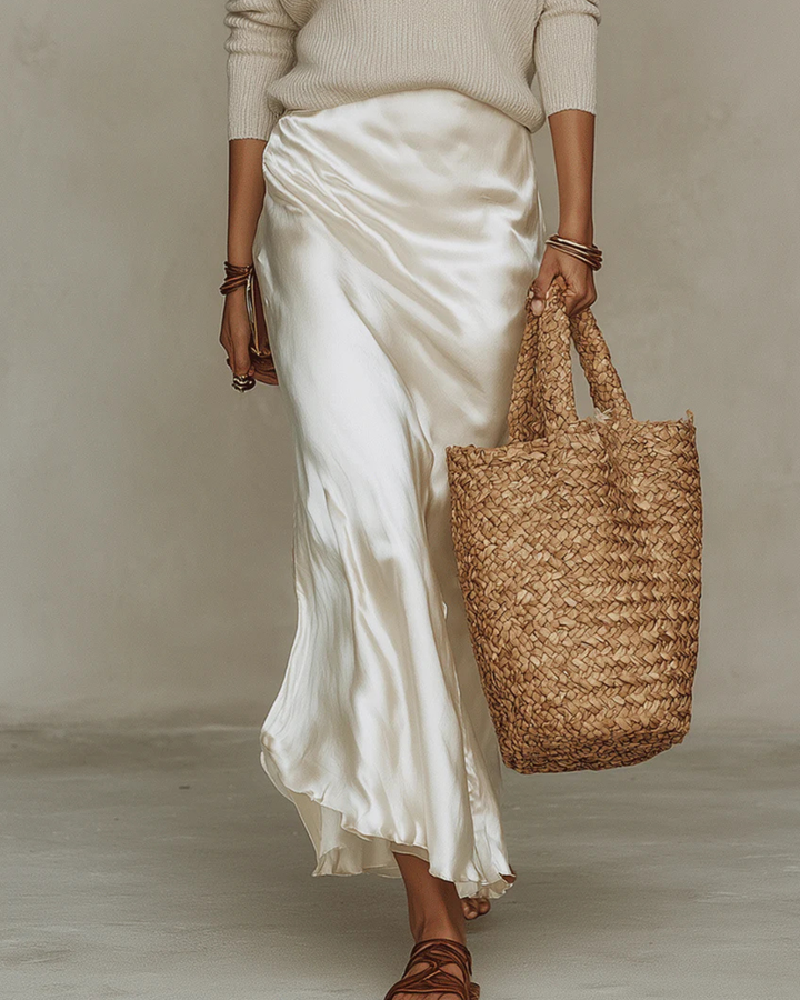 Elena | Robe satin mi-longue avec pull assorti