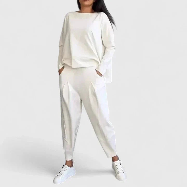 Cassandra - Casual Chic Ensemble