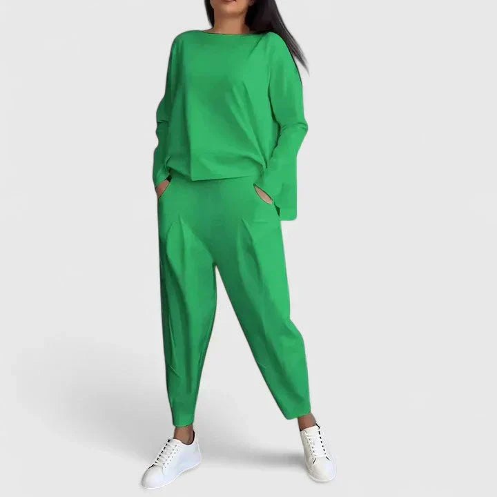 Cassandra - Casual Chic Ensemble