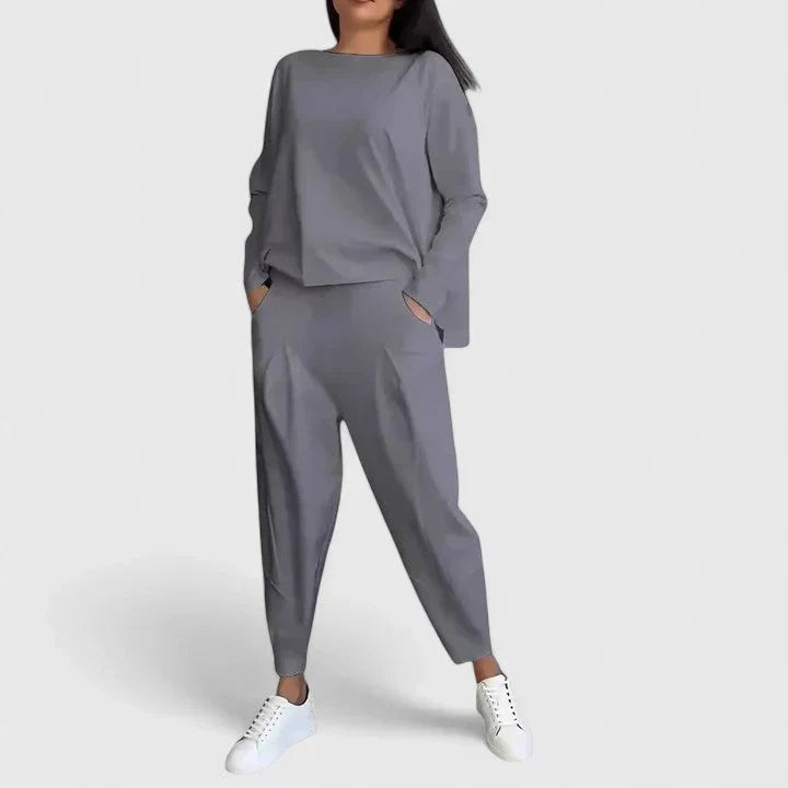 Cassandra - Casual Chic Ensemble