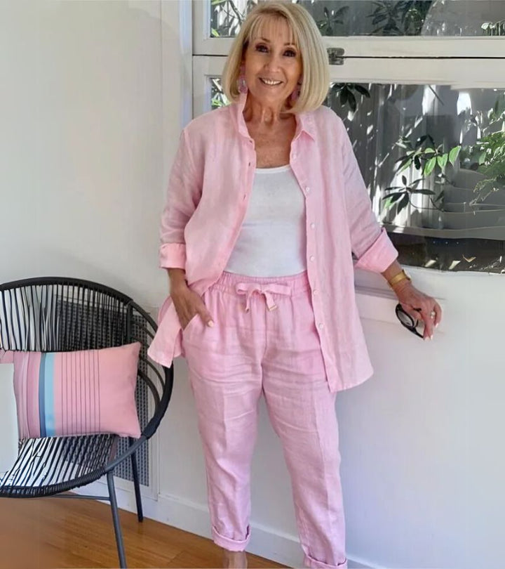 Martina - Ensemble Chemise et Pantalon en Lin et Coton" can be rewritten as: "Martina - Ensemble en Lin et Coton : Chemise et Pantalon
