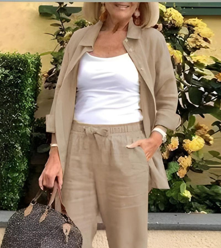 Martina - Ensemble Chemise et Pantalon en Lin et Coton" can be rewritten as: "Martina - Ensemble en Lin et Coton : Chemise et Pantalon