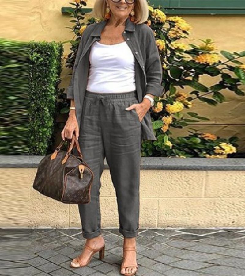 Martina - Ensemble Chemise et Pantalon en Lin et Coton" can be rewritten as: "Martina - Ensemble en Lin et Coton : Chemise et Pantalon
