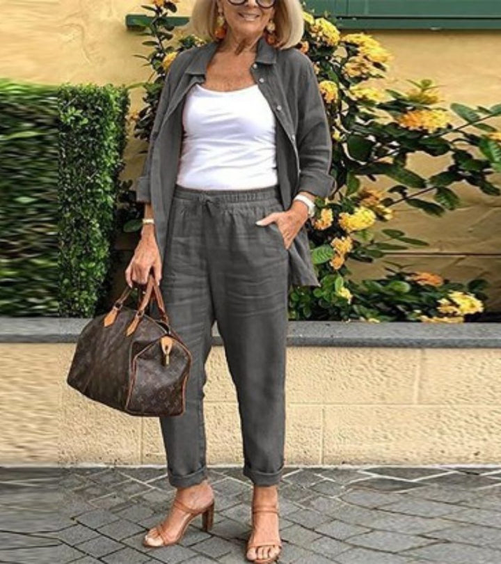 Martina - Ensemble Chemise et Pantalon en Lin et Coton" can be rewritten as: "Martina - Ensemble en Lin et Coton : Chemise et Pantalon