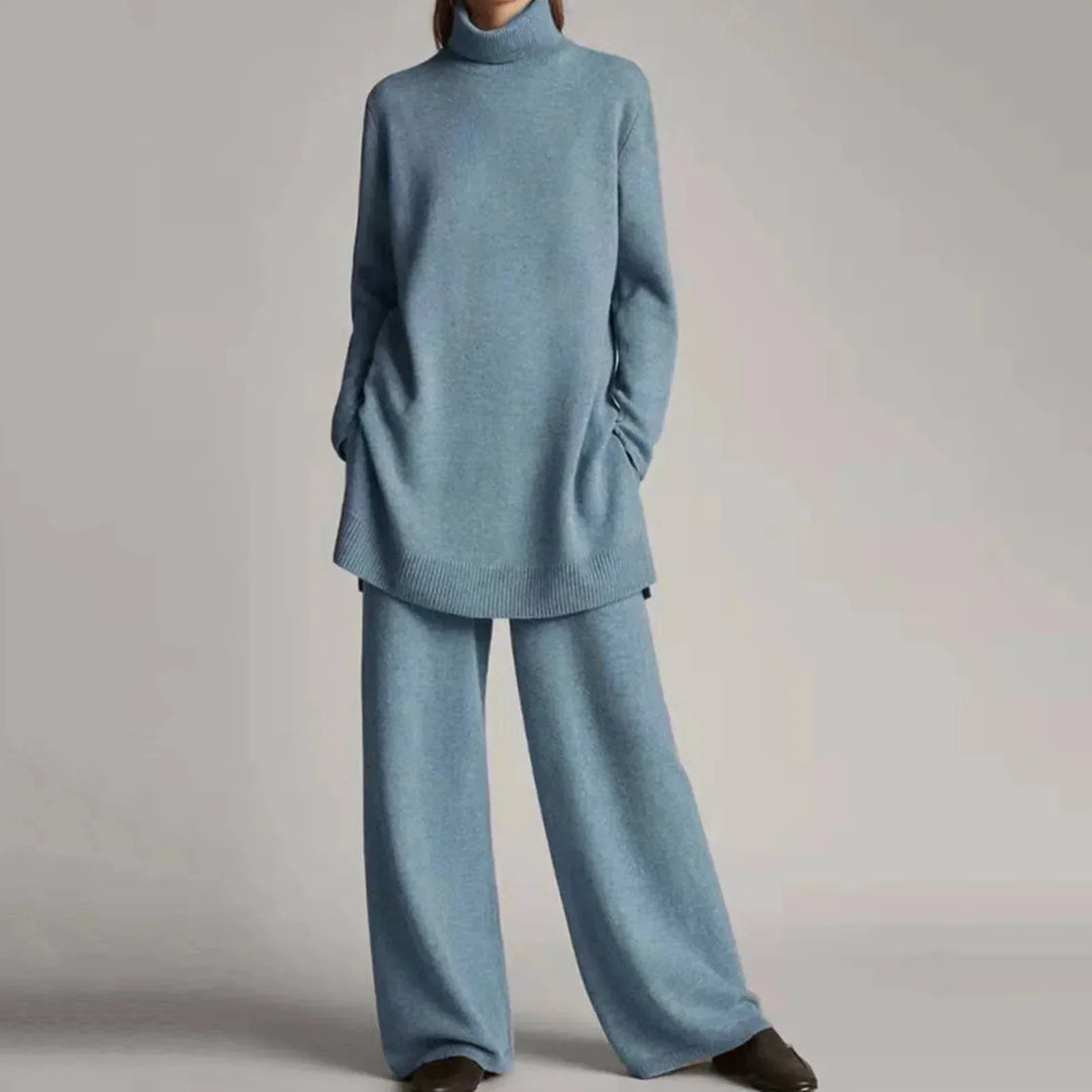 Julia - Stylish and Comfortable Ensemble