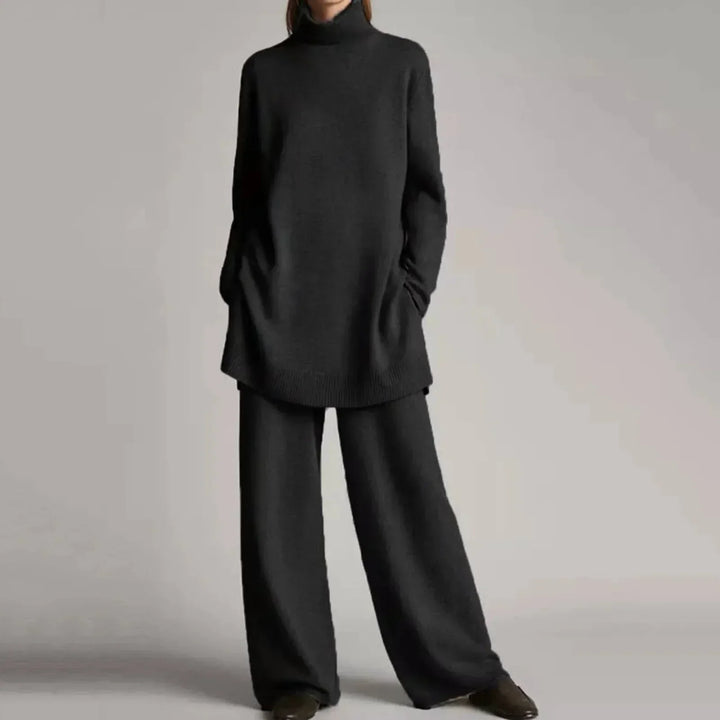 Julia - Stylish and Comfortable Ensemble